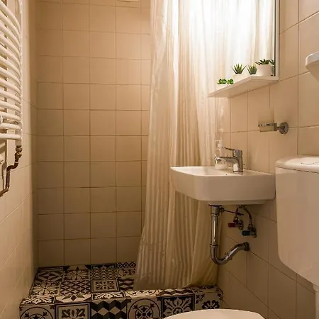 Ultracentral With View - Old Town Appartement Boekarest