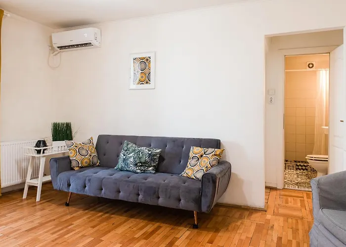 Apartament Ultracentral With View - Old Town *