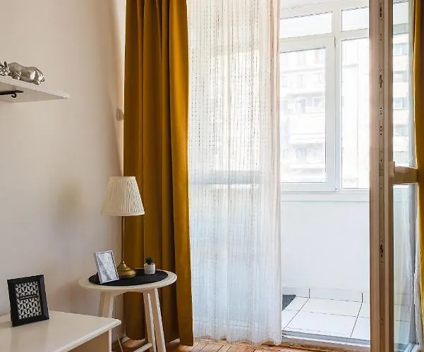 Ultracentral With View - Old Town *