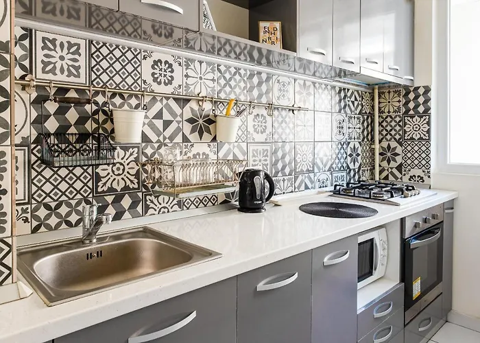 Ultracentral With View - Old Town * Bucareste