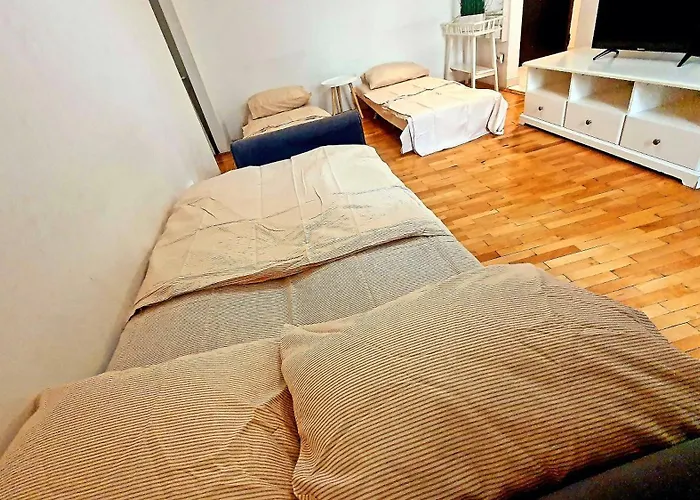 Ultracentral With View - Old Town